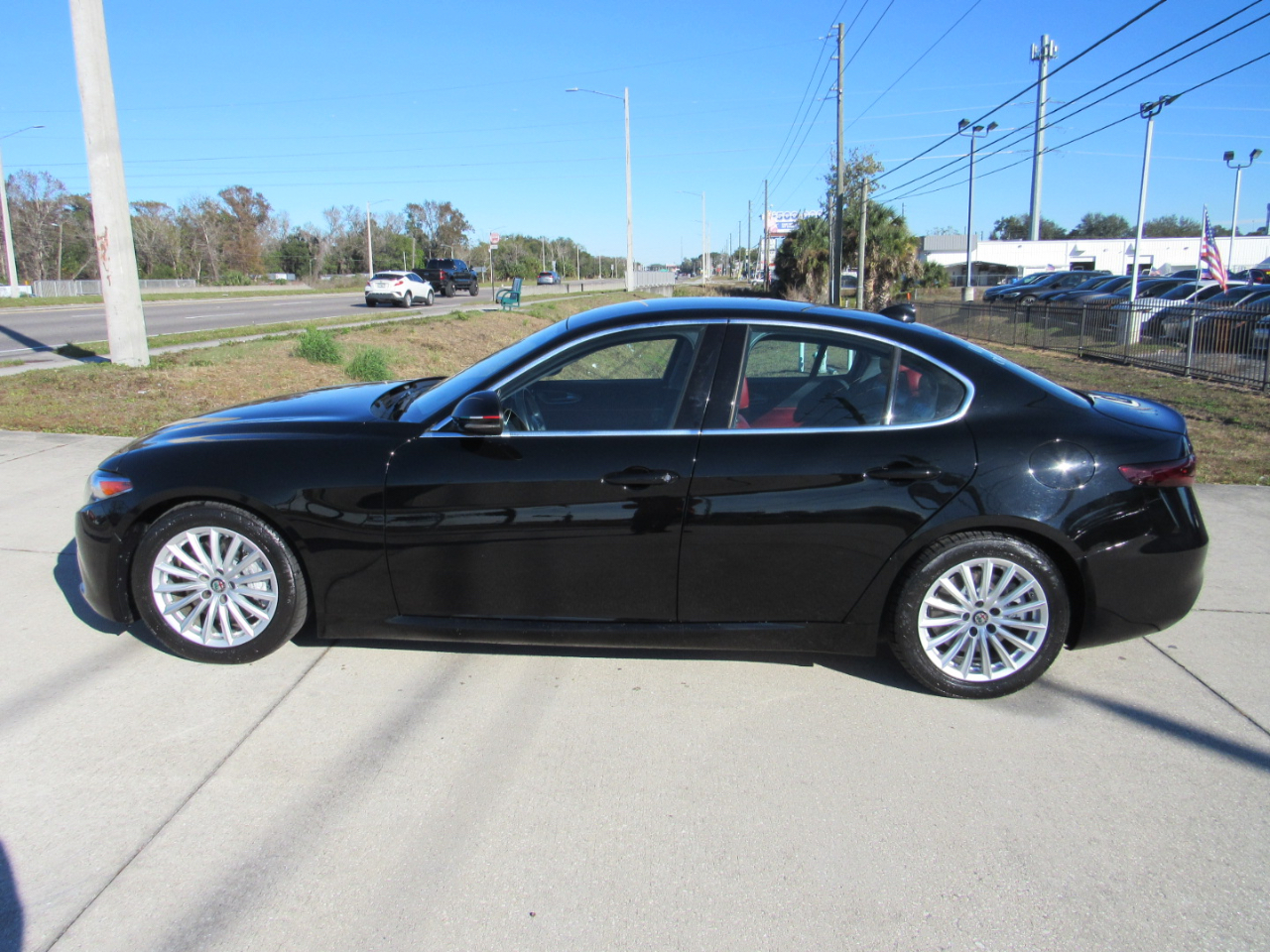 Alfa Romeo Giulia RWD 2021