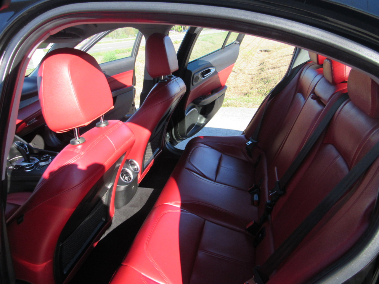 Alfa Romeo Giulia RWD 2021