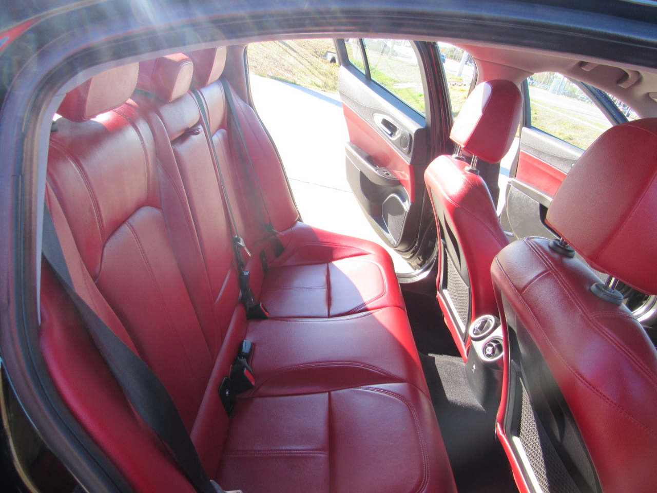 Alfa Romeo Giulia RWD 2021