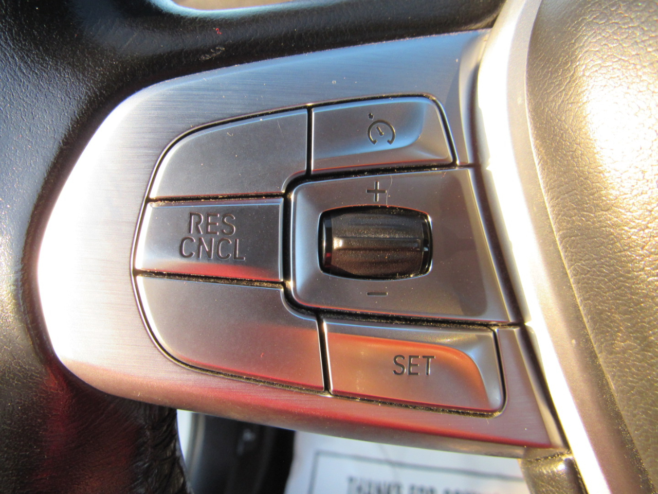 BMW 7 Series 4dr Sdn 750i xDrive AWD 2016