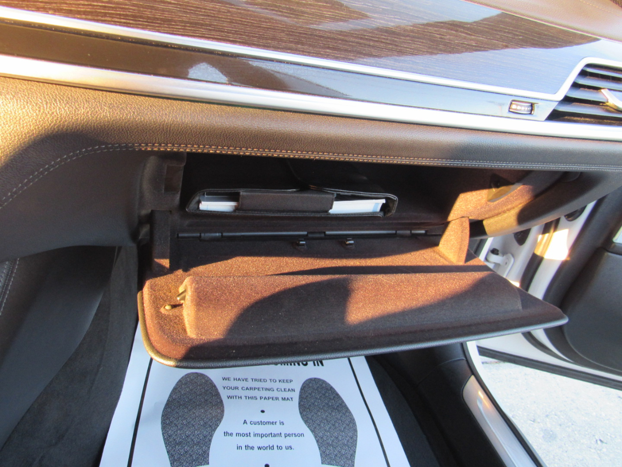 BMW 7 Series 4dr Sdn 750i xDrive AWD 2016