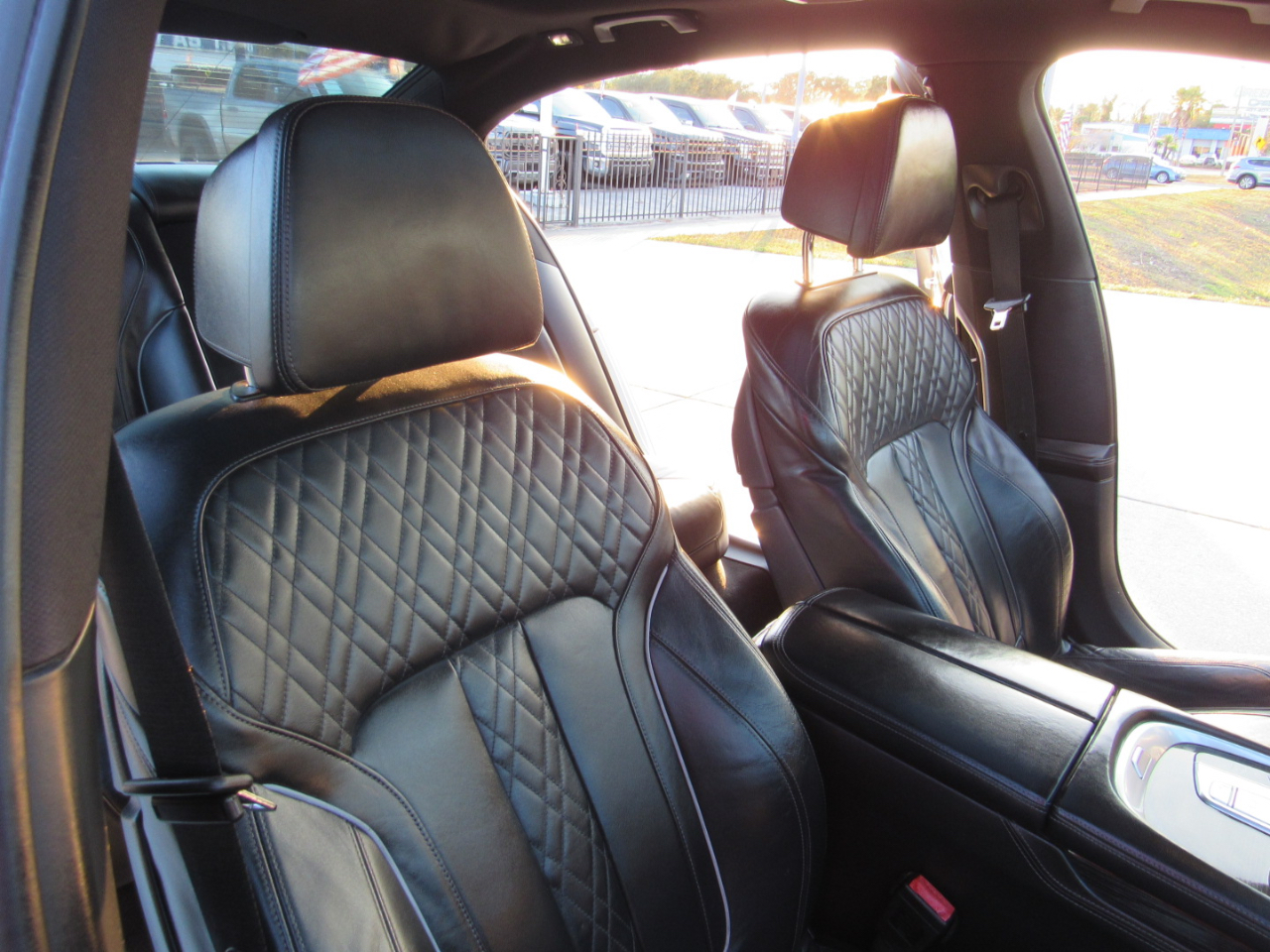 BMW 7 Series 4dr Sdn 750i xDrive AWD 2016