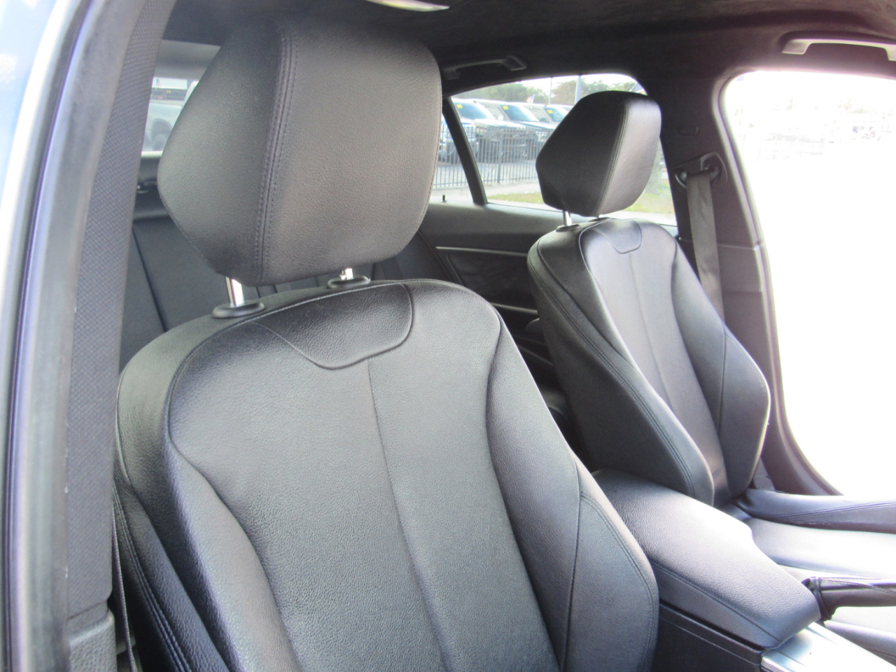 BMW 3 Series 4dr Sdn 328i RWD SULEV 2013