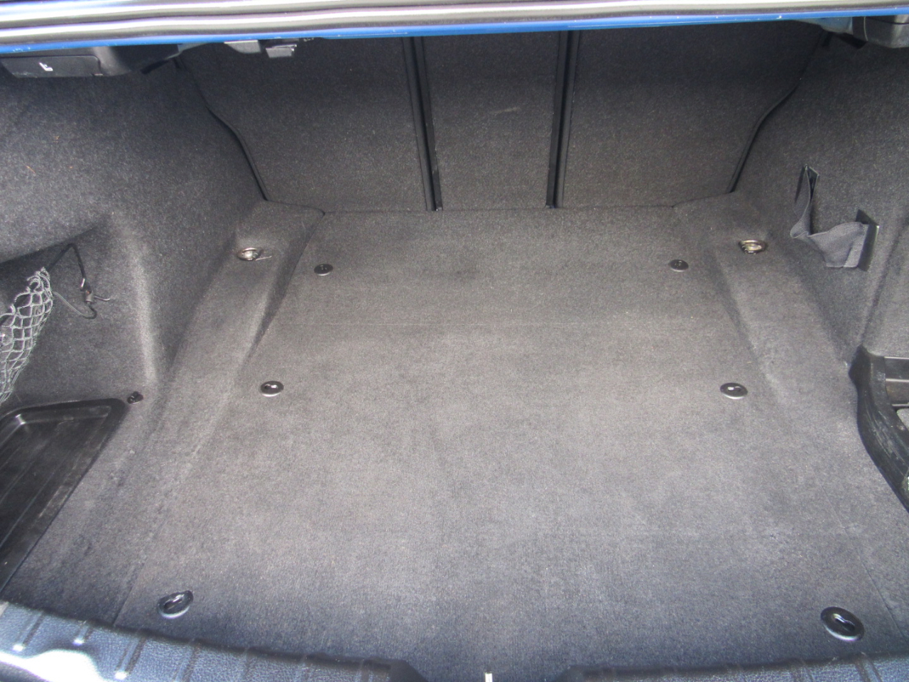 BMW 3 Series 4dr Sdn 328i RWD SULEV 2013