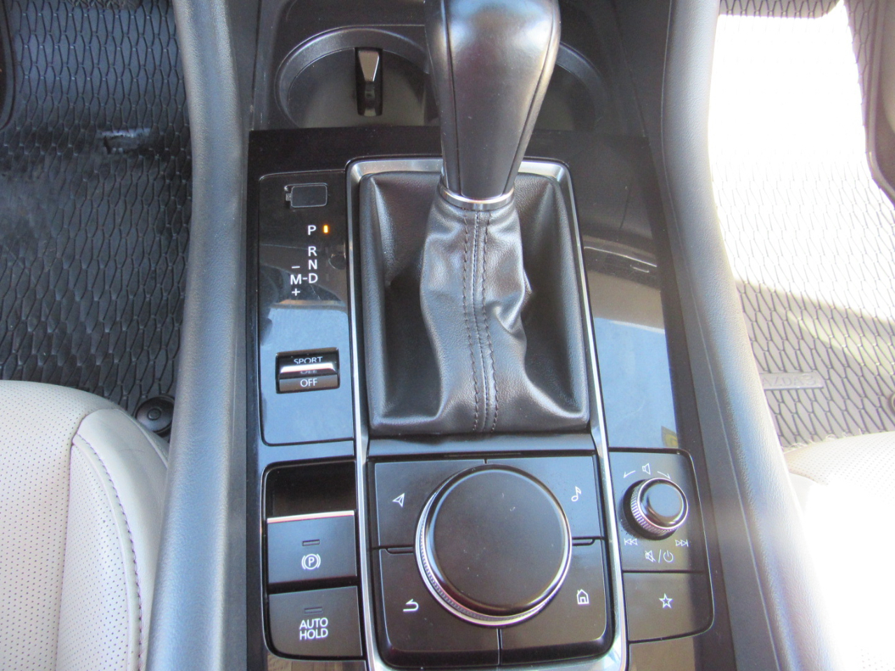 Mazda Mazda3 Sedan Premium AWD 2021