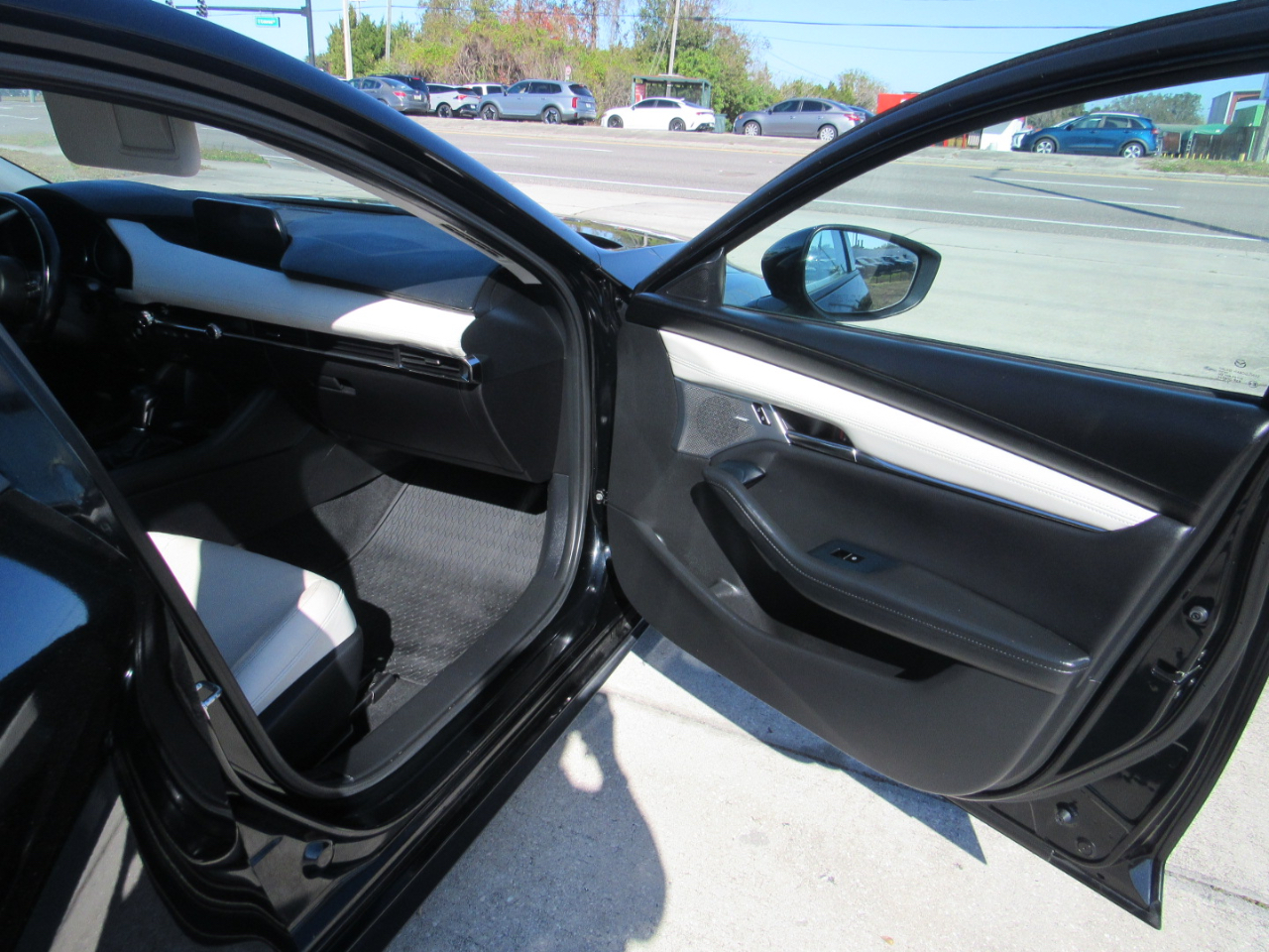 Mazda Mazda3 Sedan Premium AWD 2021