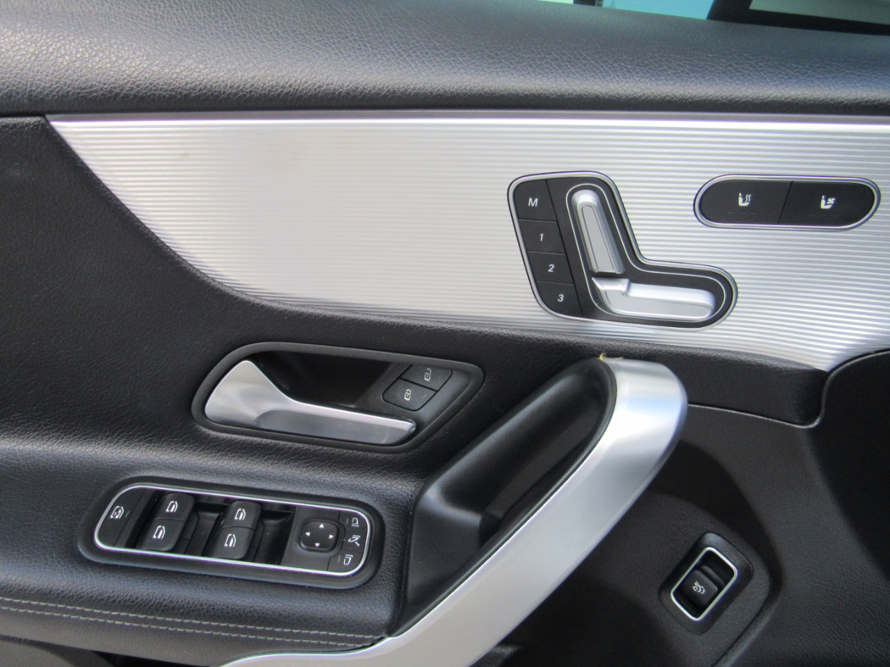 Mercedes-Benz A-Class A 220 4MATIC Sedan 2019