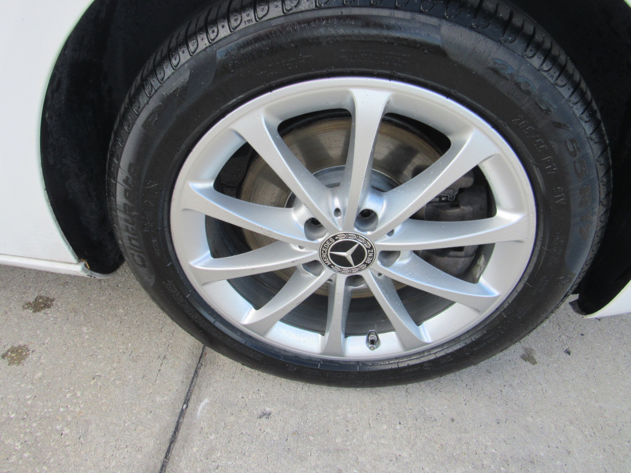 Mercedes-Benz A-Class A 220 4MATIC Sedan 2019