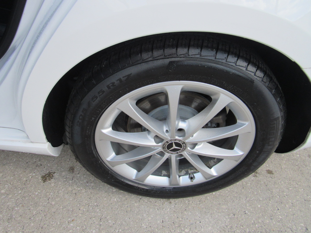 Mercedes-Benz A-Class A 220 4MATIC Sedan 2019