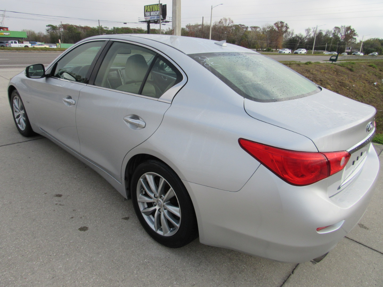 Infiniti Q50 3.0t Premium RWD 2017