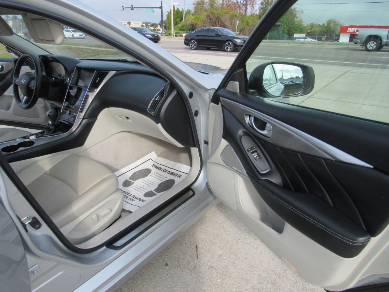 Infiniti Q50 3.0t Premium RWD 2017