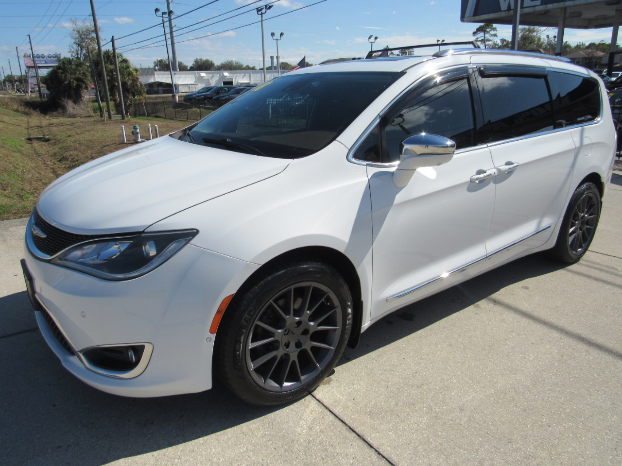 Chrysler Pacifica Limited FWD 2018