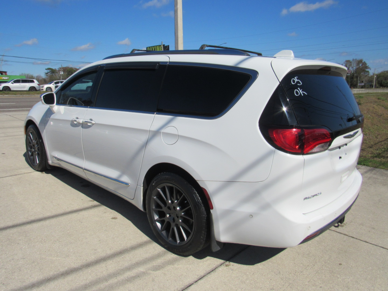 Chrysler Pacifica Limited FWD 2018