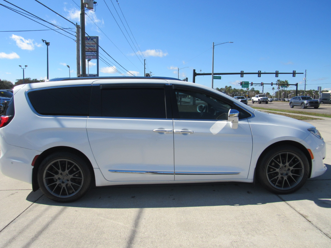 Chrysler Pacifica Limited FWD 2018