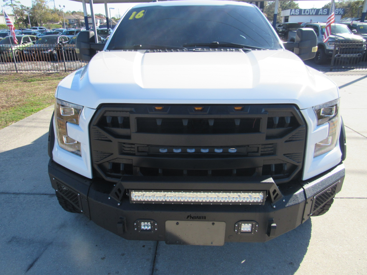 Ford F-150 2WD SuperCrew 150" XLT 2016