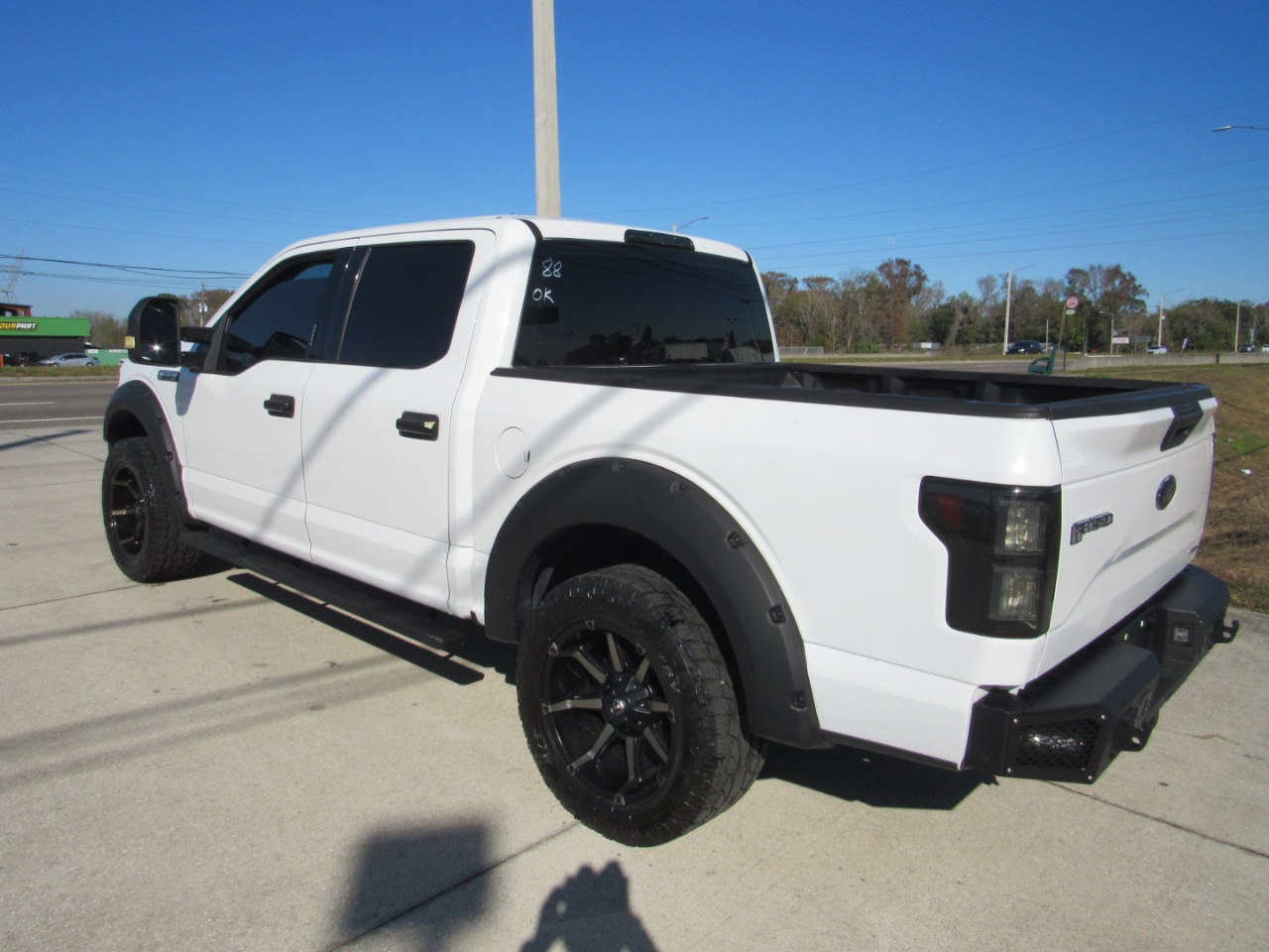 Ford F-150 2WD SuperCrew 150" XLT 2016