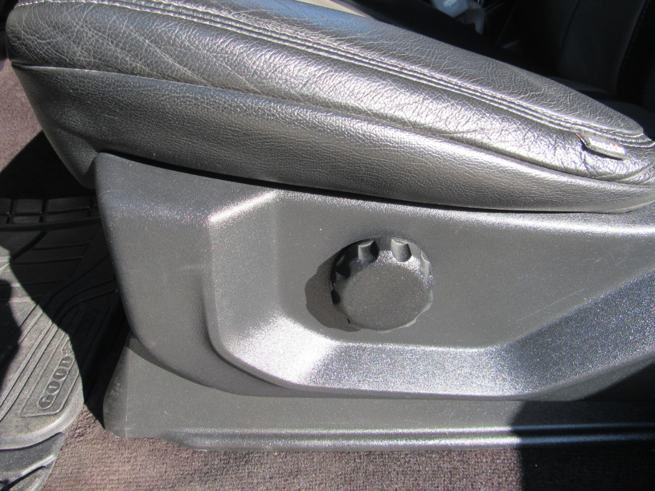 Ford F-150 2WD SuperCrew 150" XLT 2016