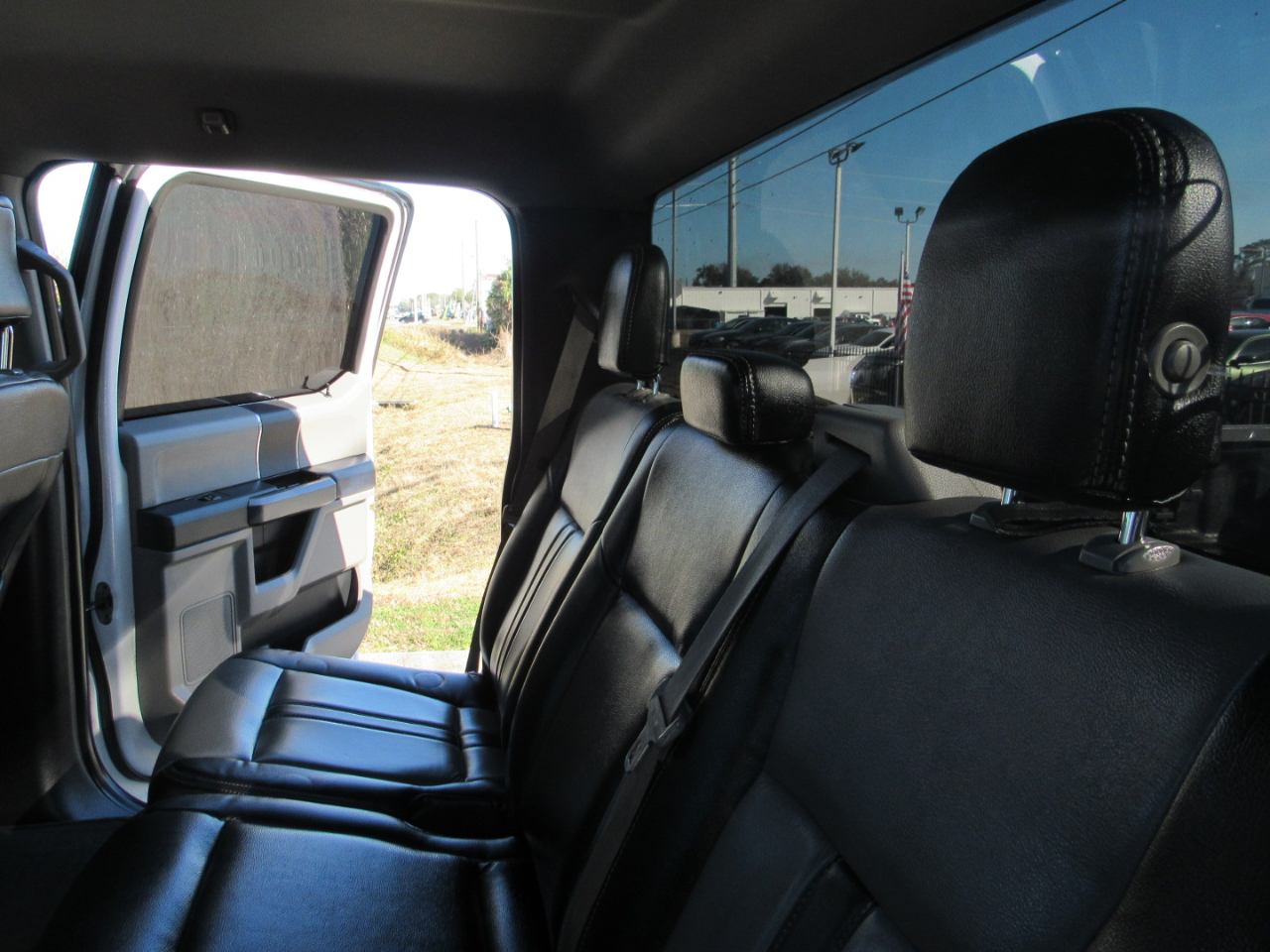 Ford F-150 2WD SuperCrew 150" XLT 2016