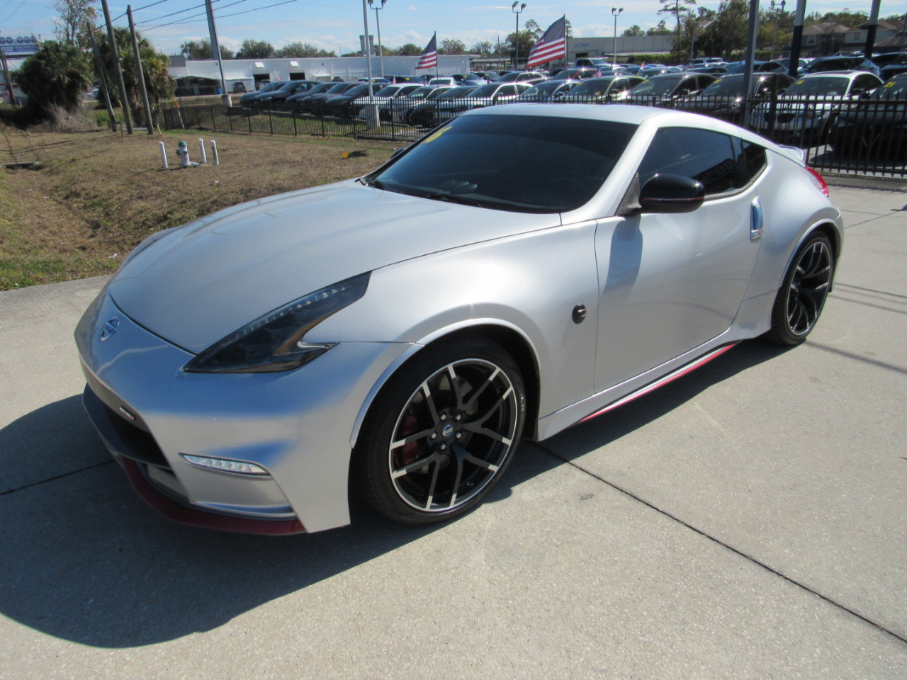 Nissan 370Z 2dr Cpe Auto NISMO Tech 2016