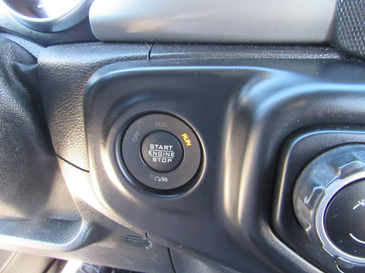 Jeep Gladiator Sport S 4x4 2021