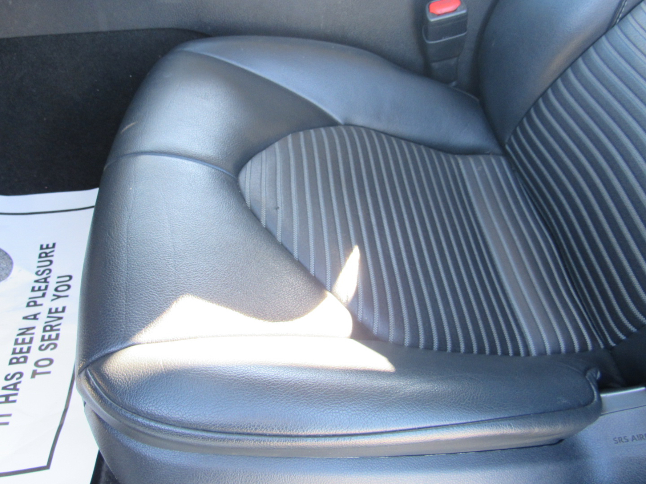 Toyota Camry SE Auto (Natl) 2021