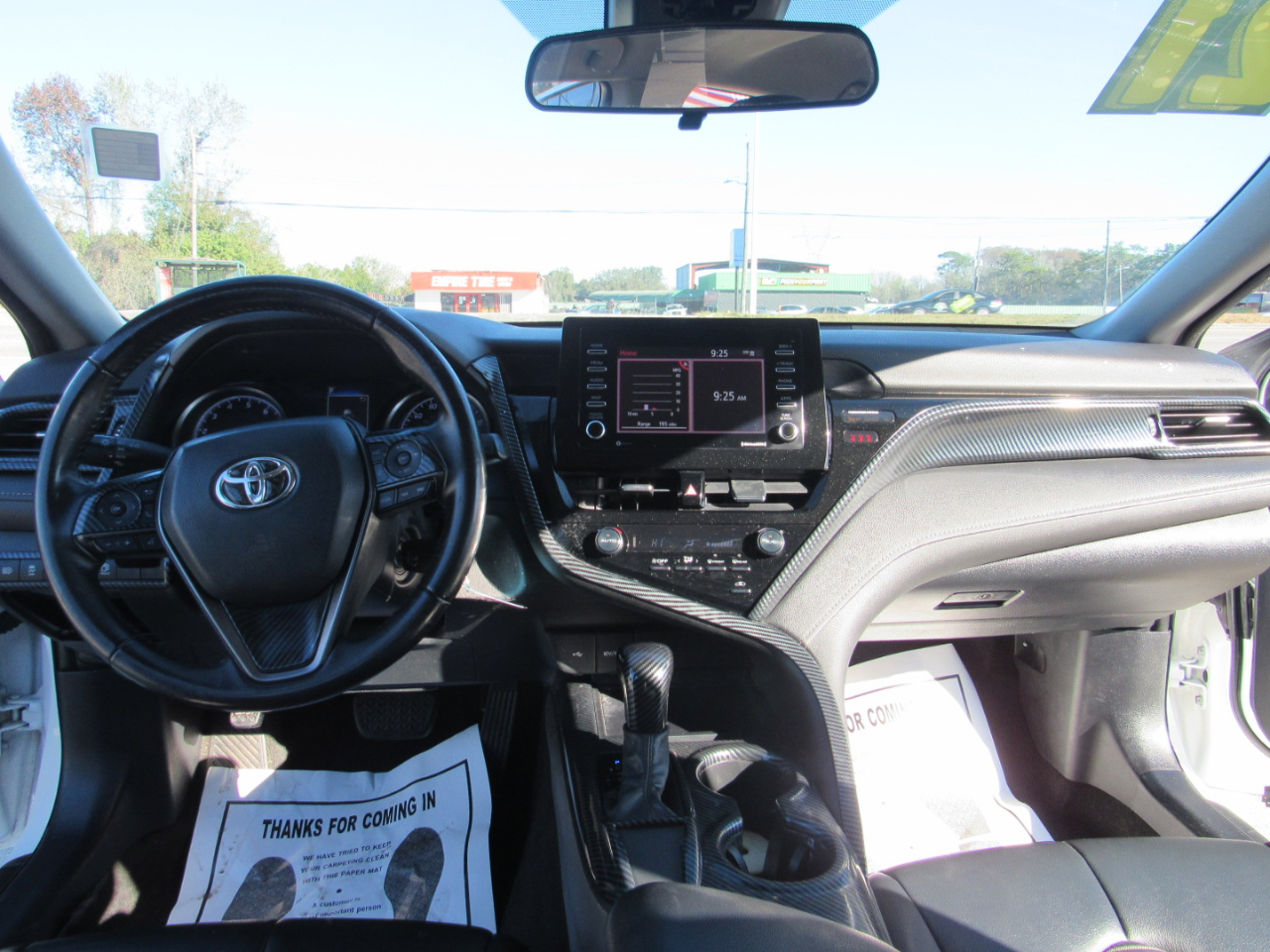 Toyota Camry SE Auto (Natl) 2021