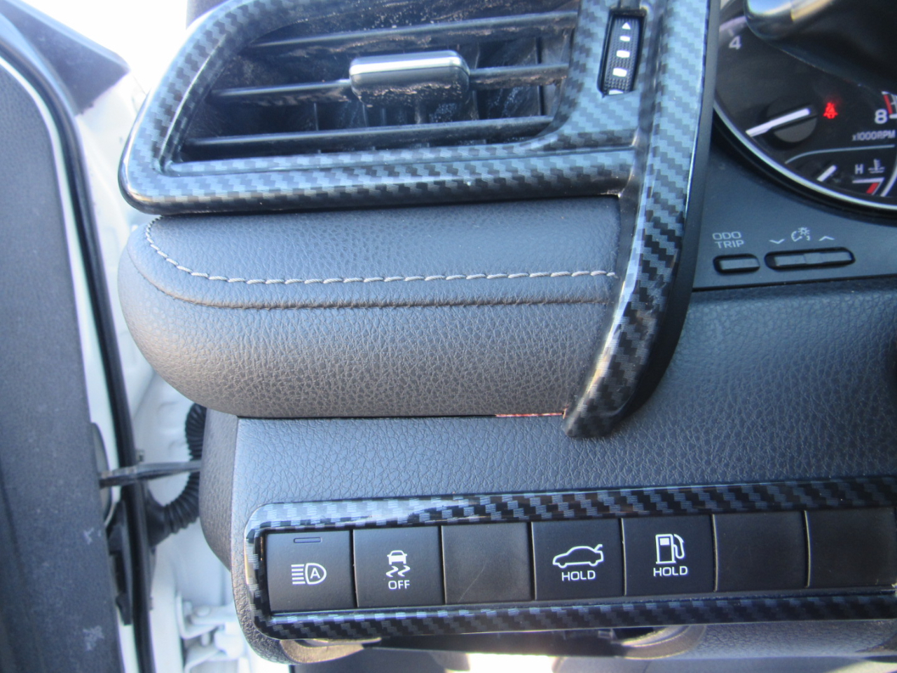 Toyota Camry SE Auto (Natl) 2021