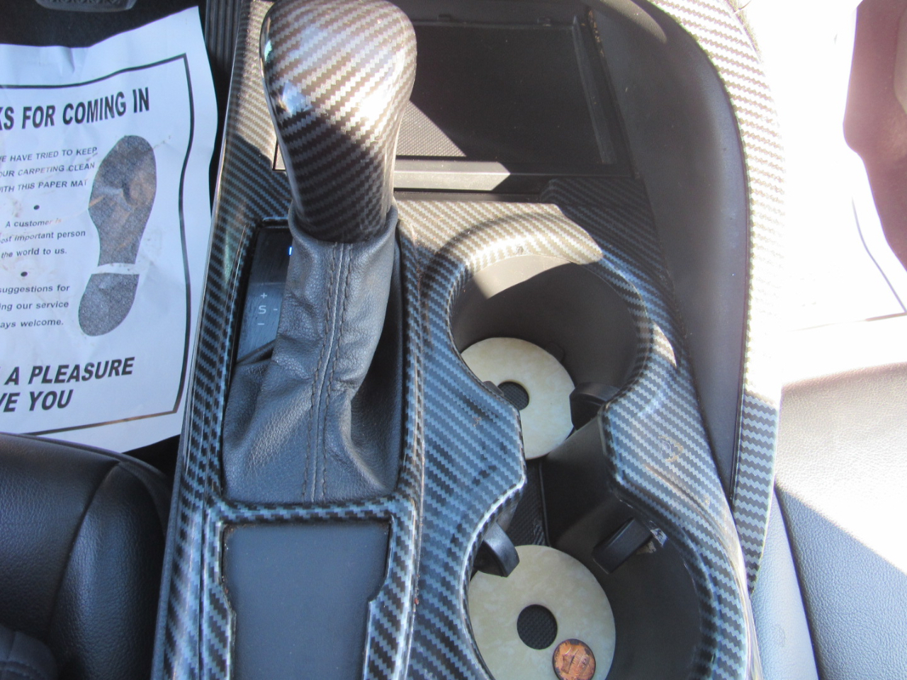 Toyota Camry SE Auto (Natl) 2021