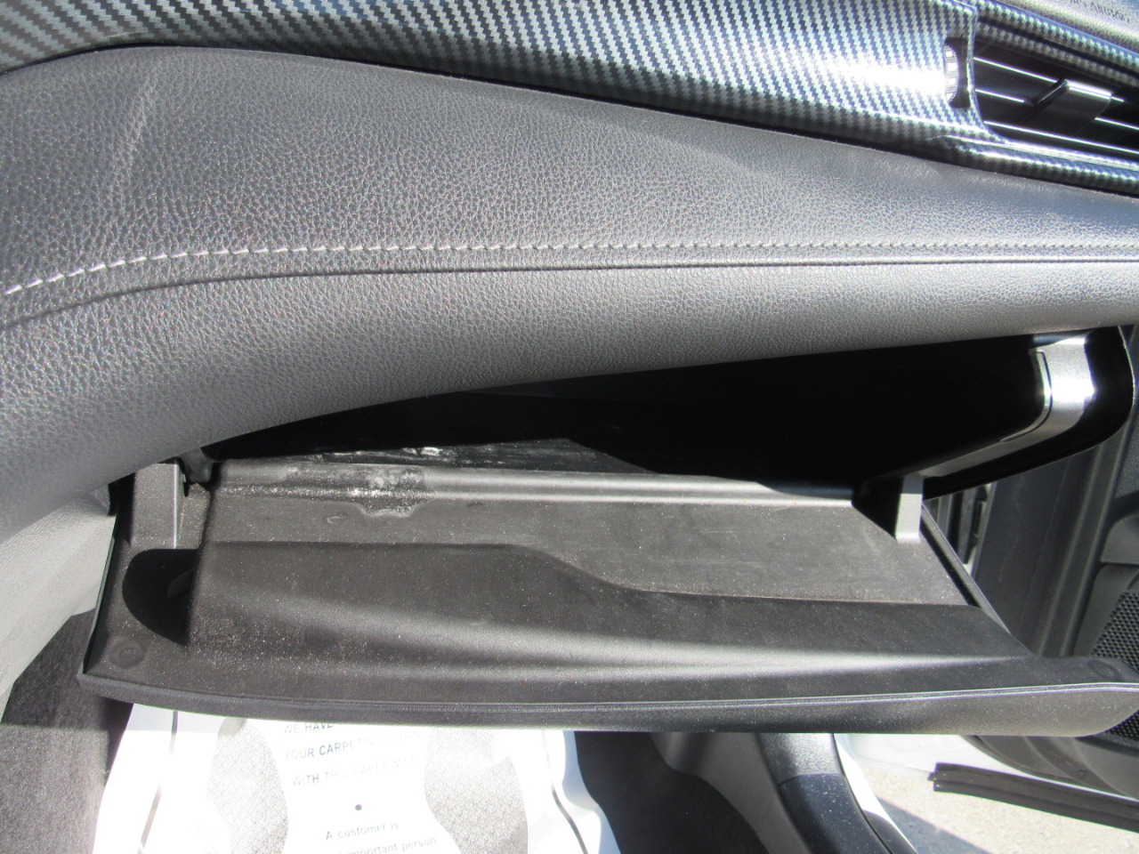 Toyota Camry SE Auto (Natl) 2021