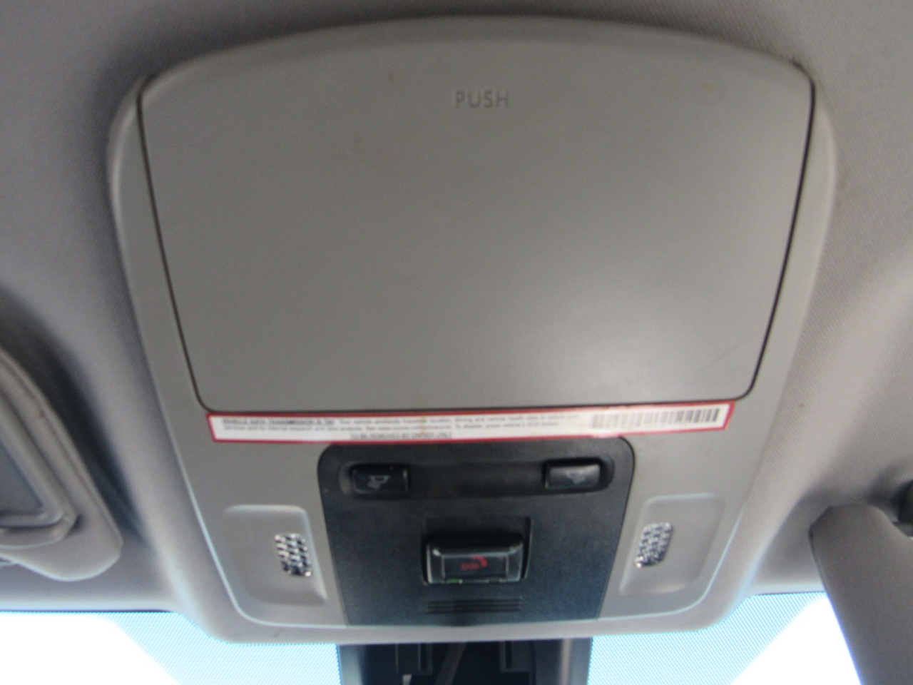 Toyota Camry SE Auto (Natl) 2021