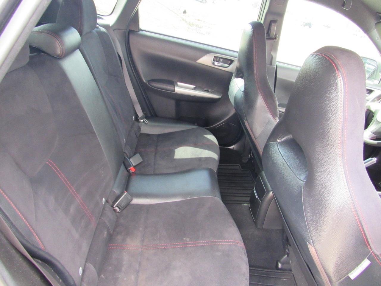 Subaru Impreza Wagon WRX 5dr Man WRX STI w/Silver BBS Pkg 2010