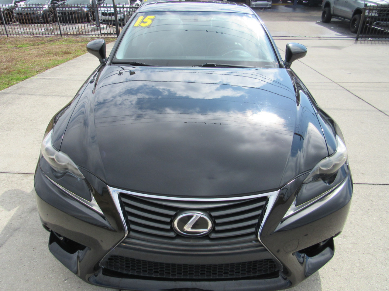 Lexus IS 250 4dr Sport Sdn RWD 2015