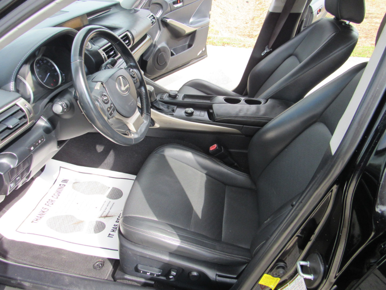 Lexus IS 250 4dr Sport Sdn RWD 2015