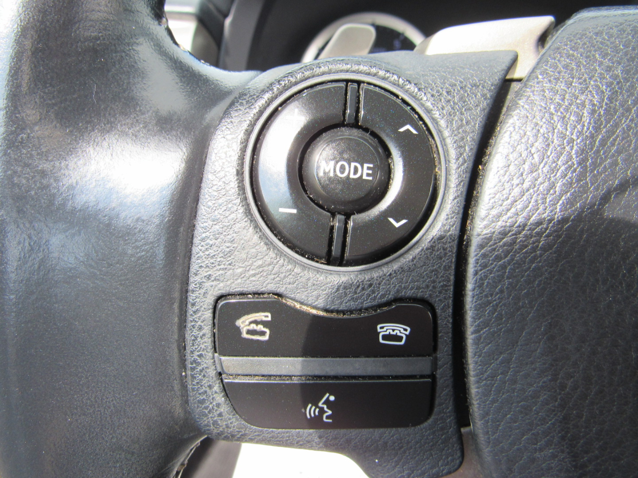 Lexus IS 250 4dr Sport Sdn RWD 2015