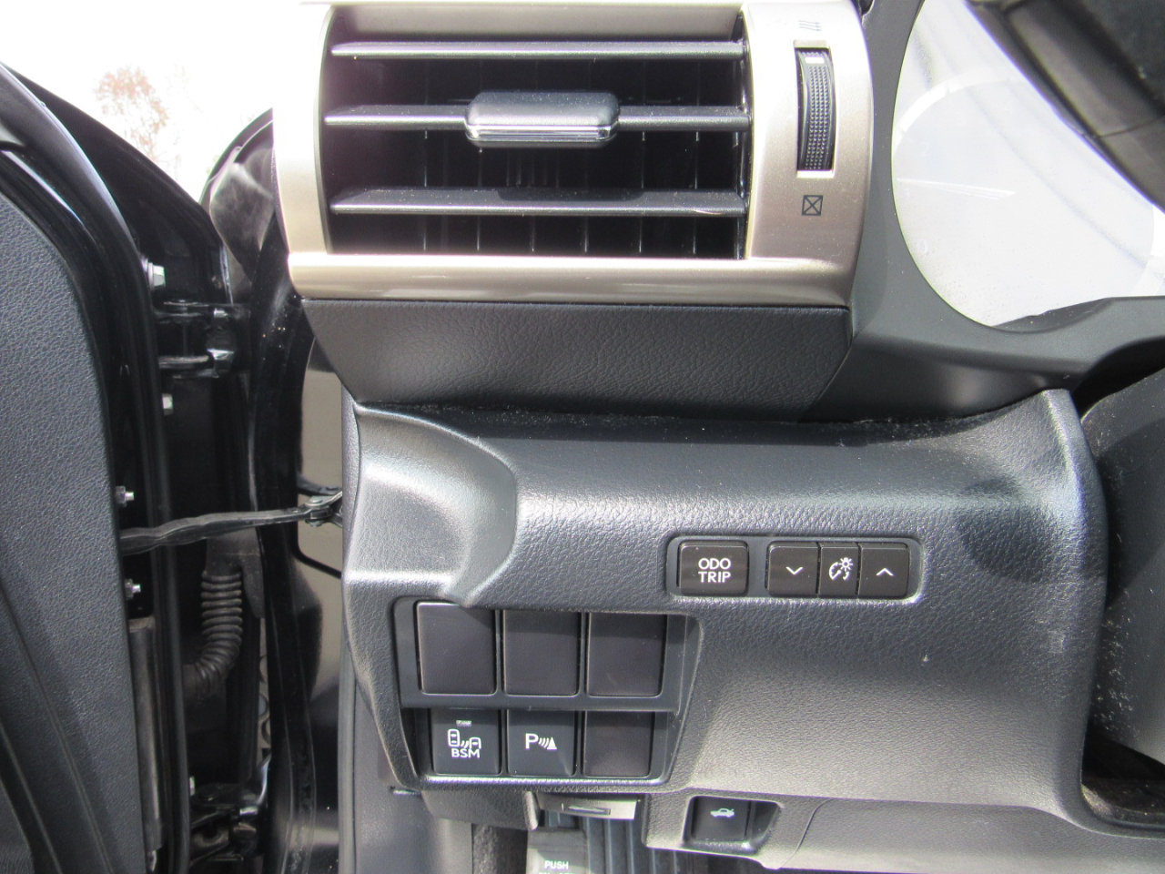 Lexus IS 250 4dr Sport Sdn RWD 2015