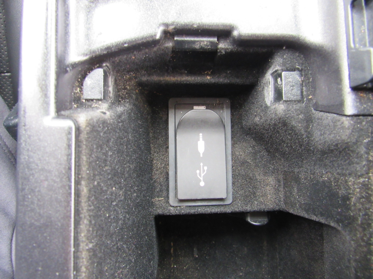 Lexus IS 250 4dr Sport Sdn RWD 2015