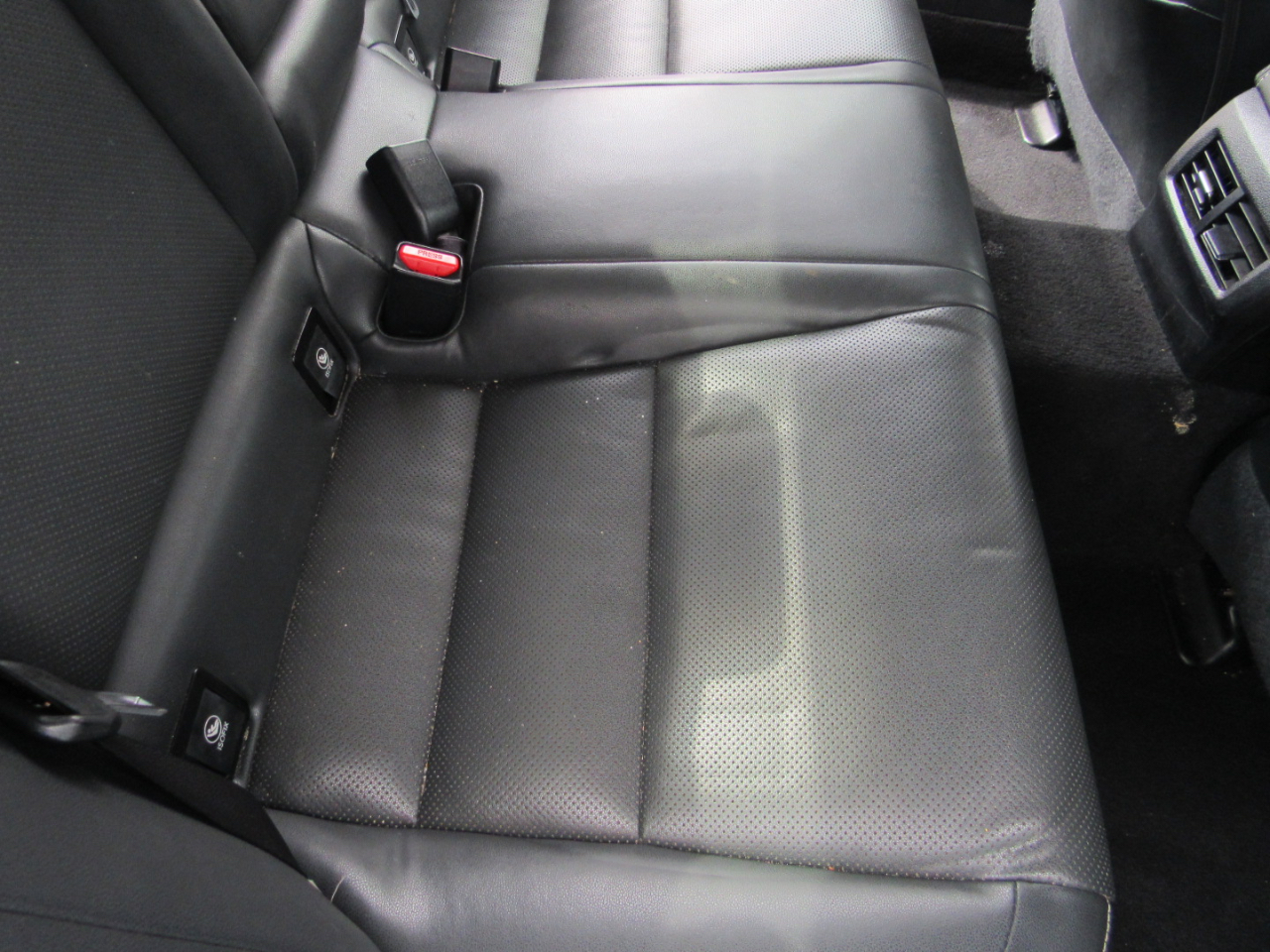 Lexus IS 250 4dr Sport Sdn RWD 2015