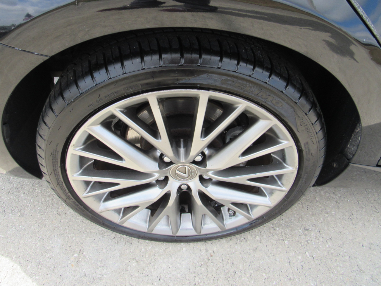 Lexus IS 250 4dr Sport Sdn RWD 2015