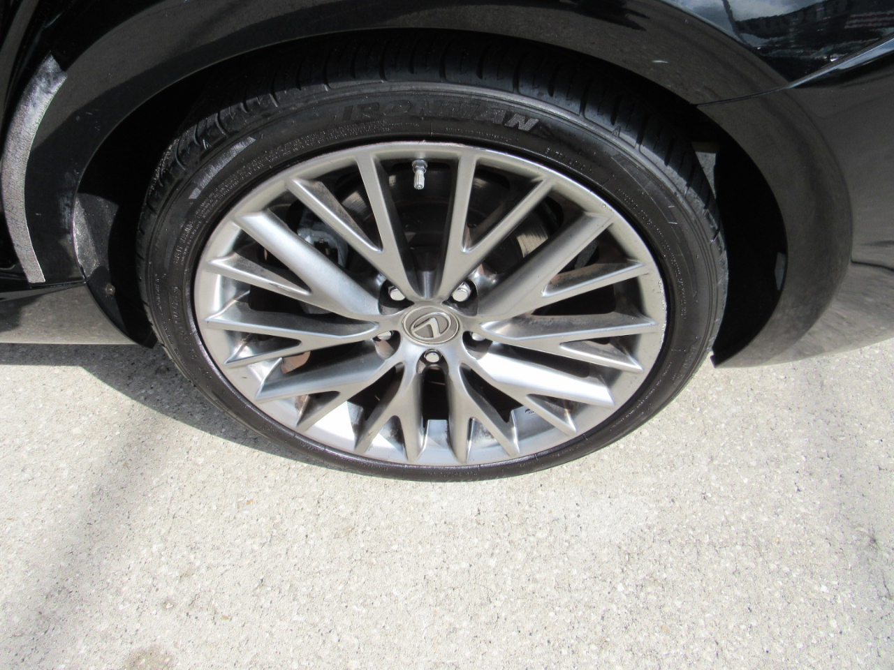 Lexus IS 250 4dr Sport Sdn RWD 2015