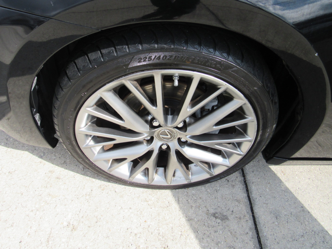 Lexus IS 250 4dr Sport Sdn RWD 2015