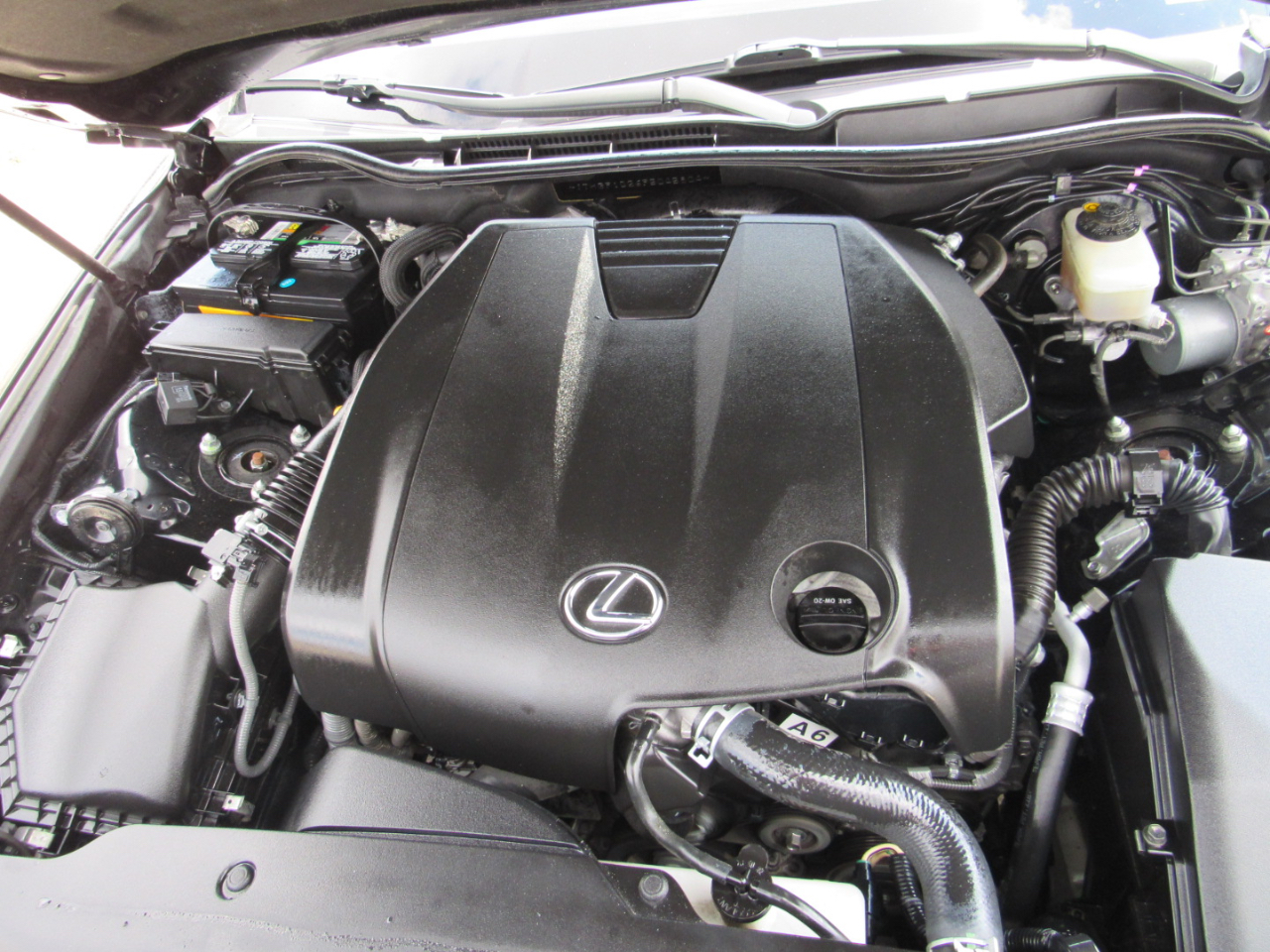 Lexus IS 250 4dr Sport Sdn RWD 2015
