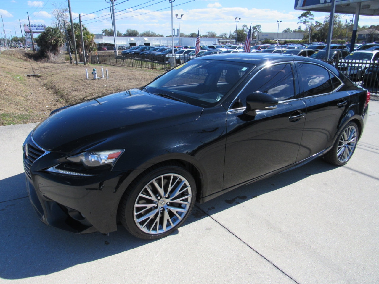 Lexus IS 200t 4dr Sdn 2016