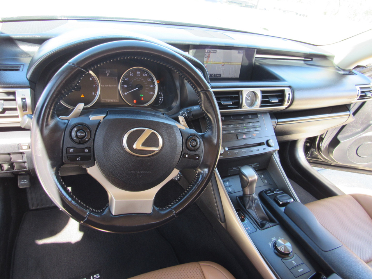 Lexus IS 200t 4dr Sdn 2016