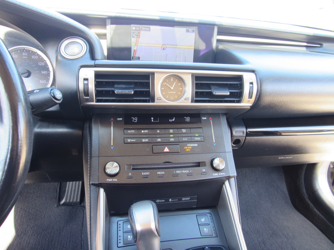 Lexus IS 200t 4dr Sdn 2016