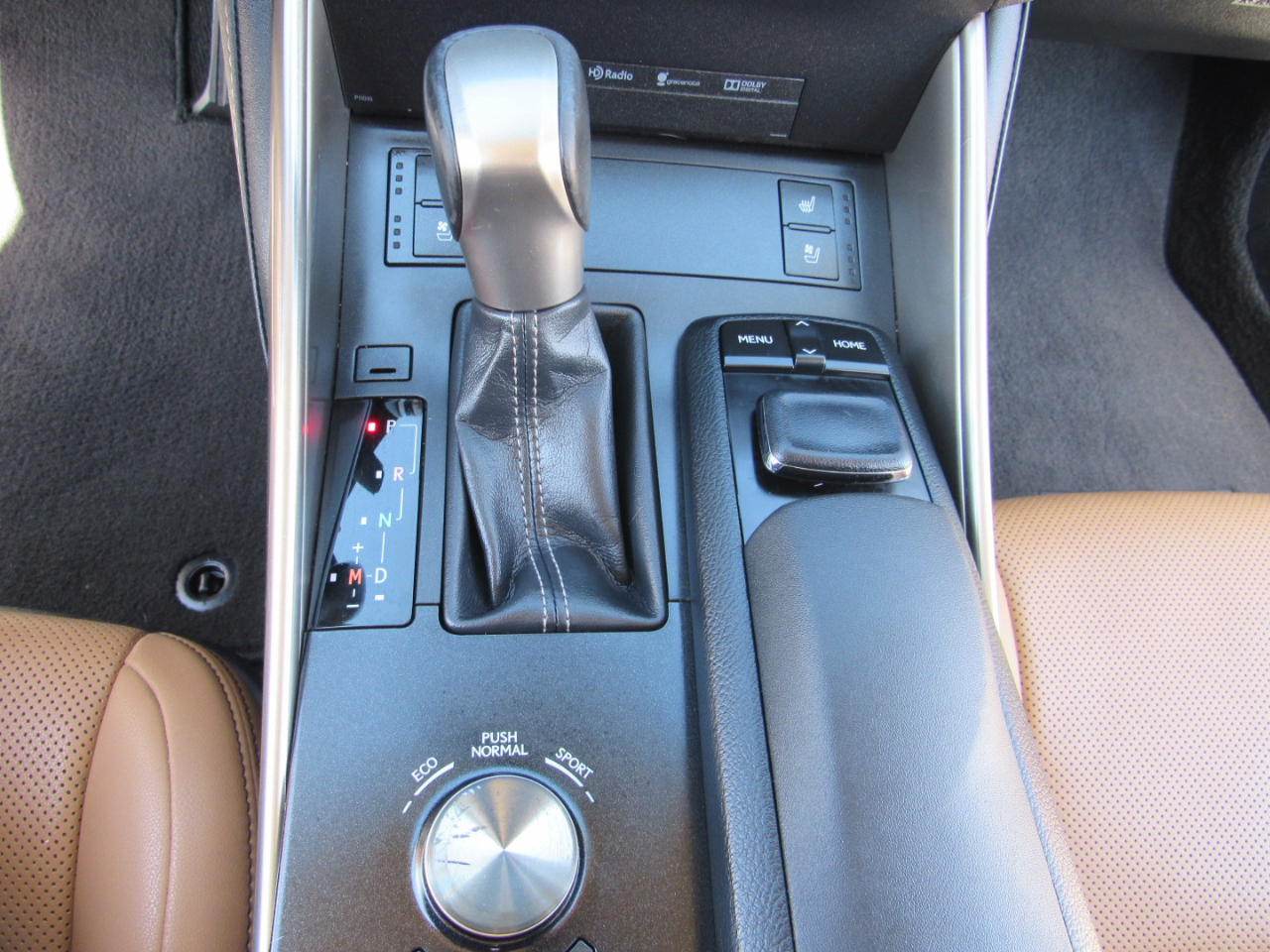 Lexus IS 200t 4dr Sdn 2016