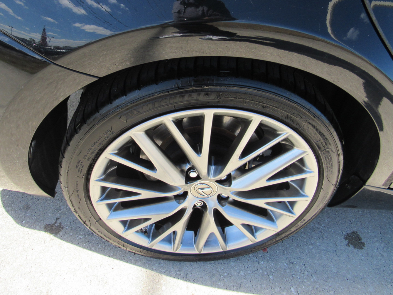 Lexus IS 200t 4dr Sdn 2016