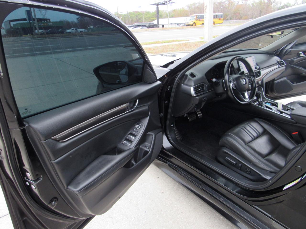 Honda Accord Sedan Sport SE 1.5T CVT 2022