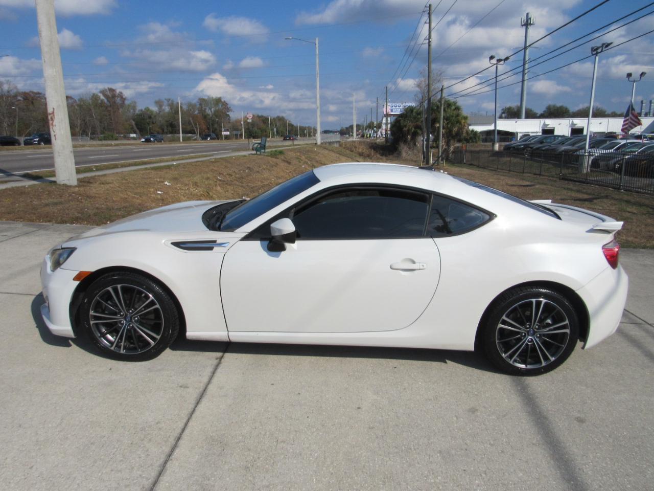 Subaru BRZ 2dr Cpe Premium Man 2013