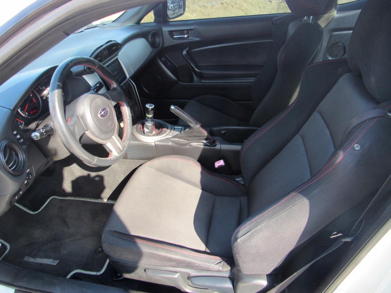 Subaru BRZ 2dr Cpe Premium Man 2013