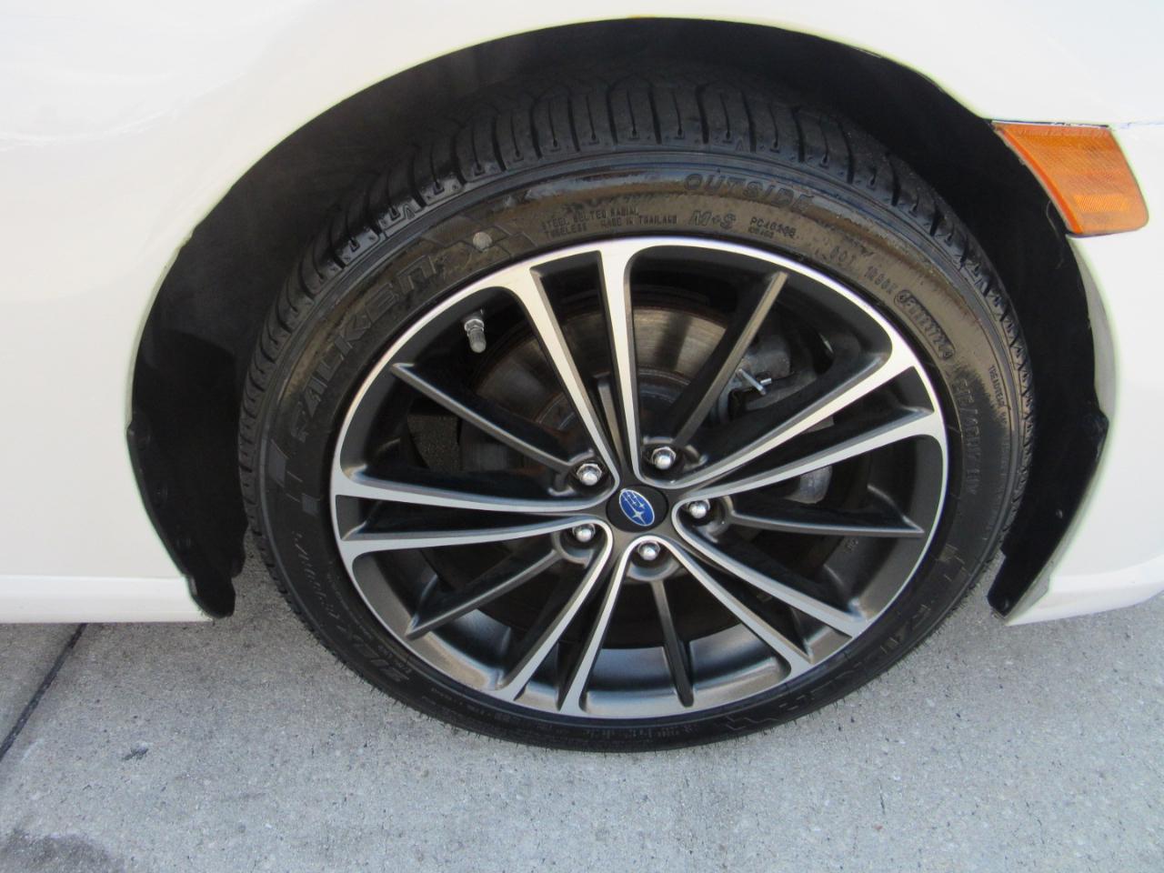 Subaru BRZ 2dr Cpe Premium Man 2013